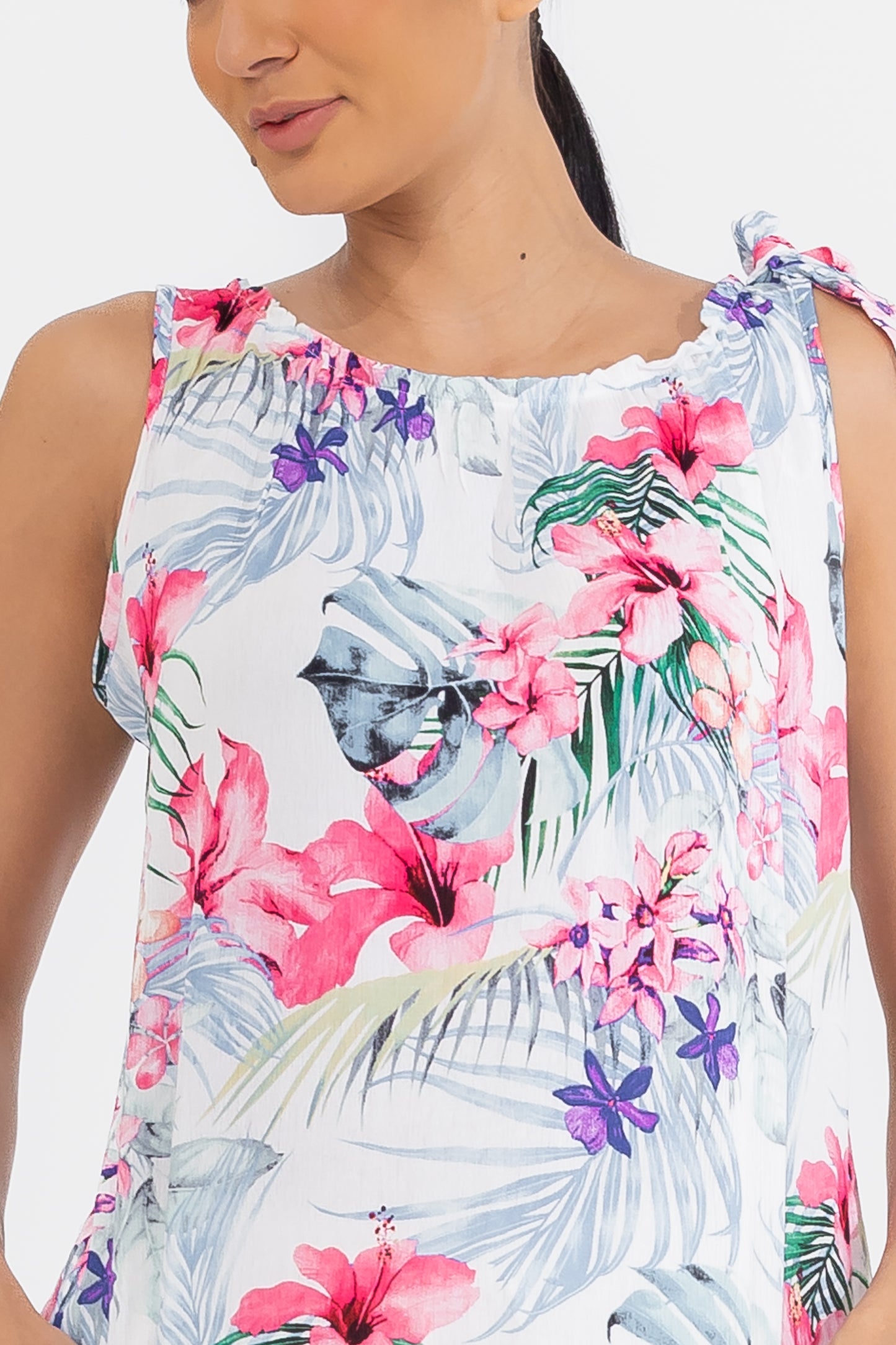 Zabaione Women’s Tropical Floral Sleeveless Blouse with Tie Shoulders - White