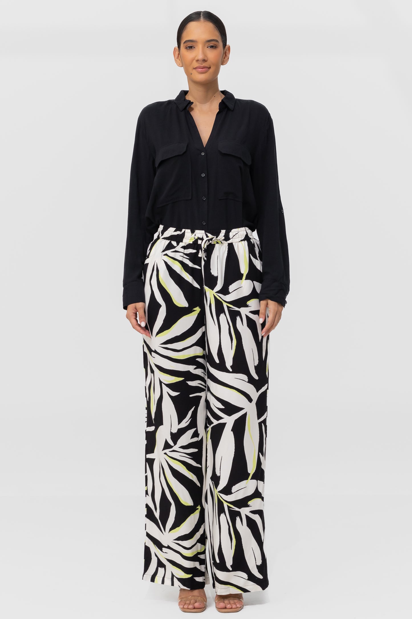 Zabaione Women’s High-Waisted Wide Leg Abstract Print Pants - Black and White