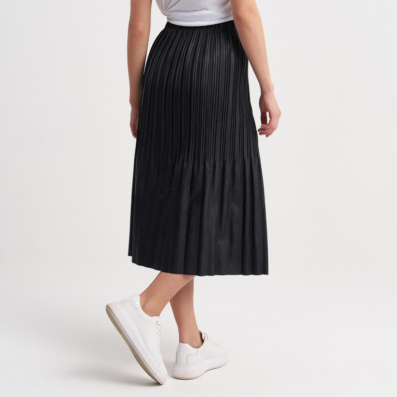 Hailys Women's Pleated Faux Leather Midi Skirt - Black