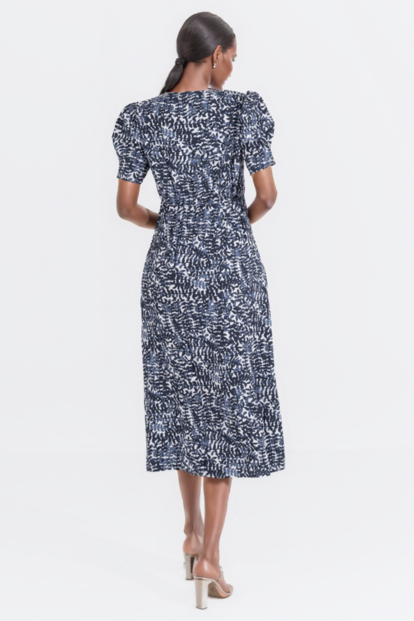 Zabaione Women’s Short Sleeve V-Neck Midi Dress with Puff Sleeves - Navy and White Print