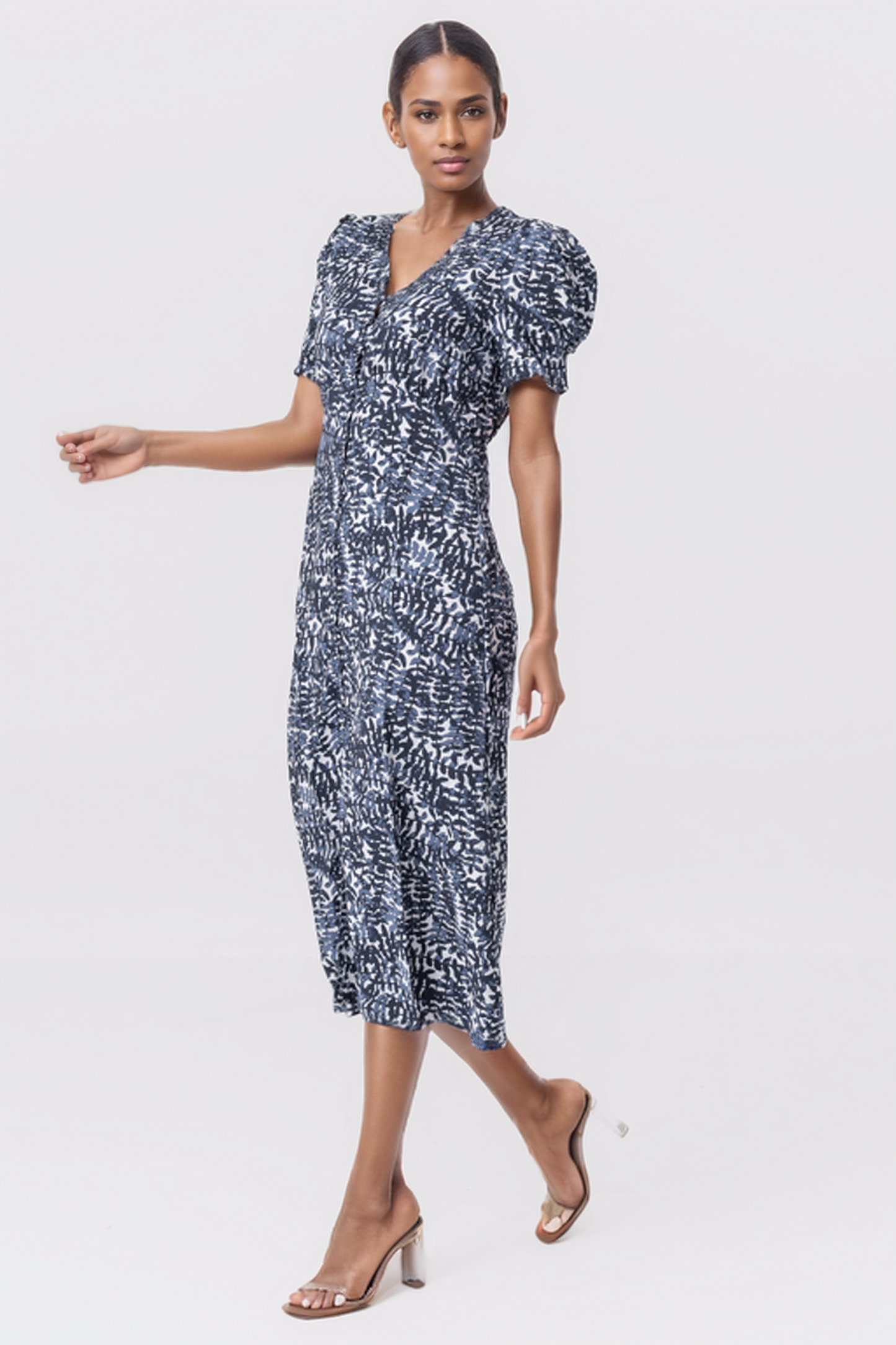 Zabaione Women’s Short Sleeve V-Neck Midi Dress with Puff Sleeves - Navy and White Print