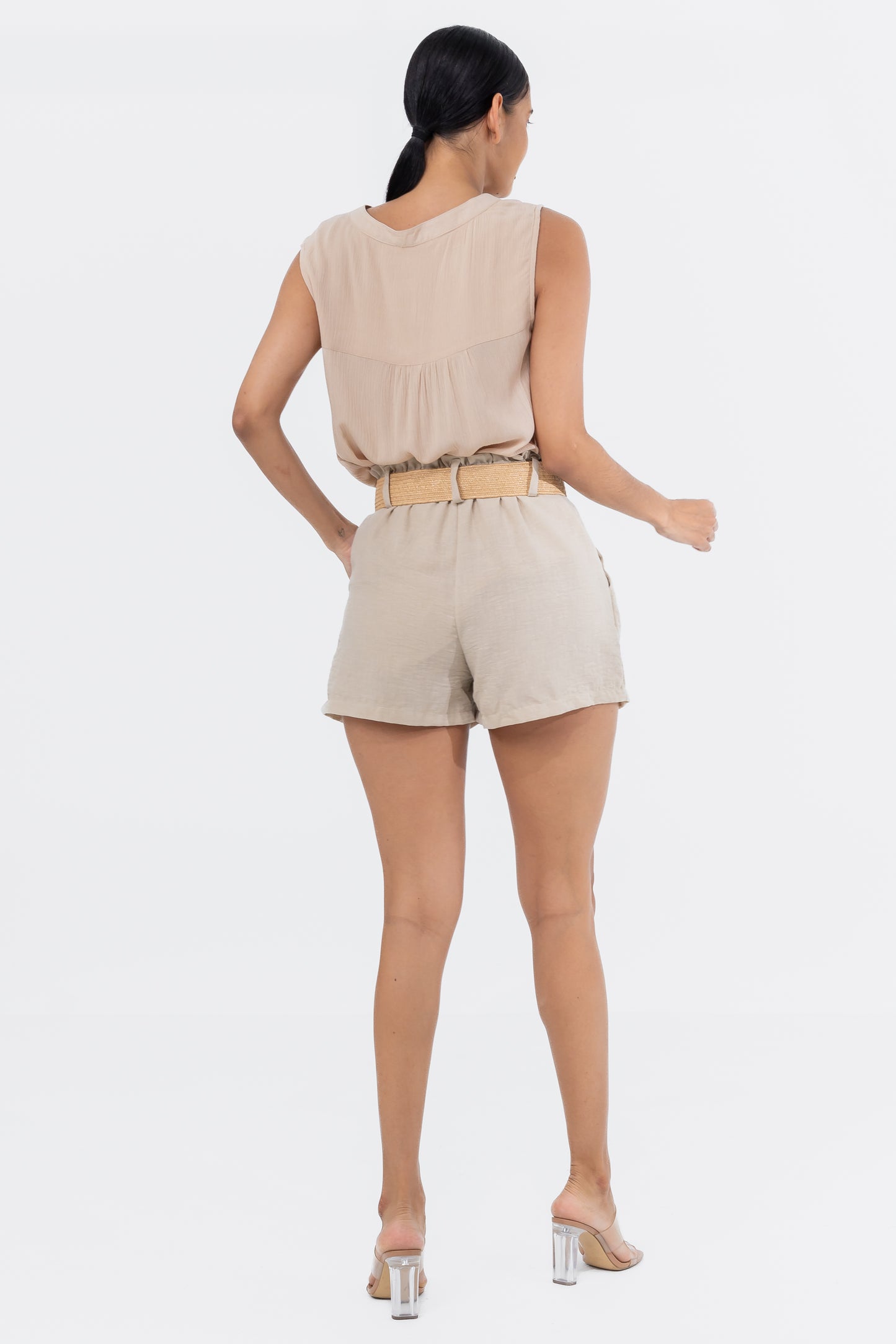 Hailys Women’s High-Waisted Beige Shorts with Belt - Casual Summer Shorts