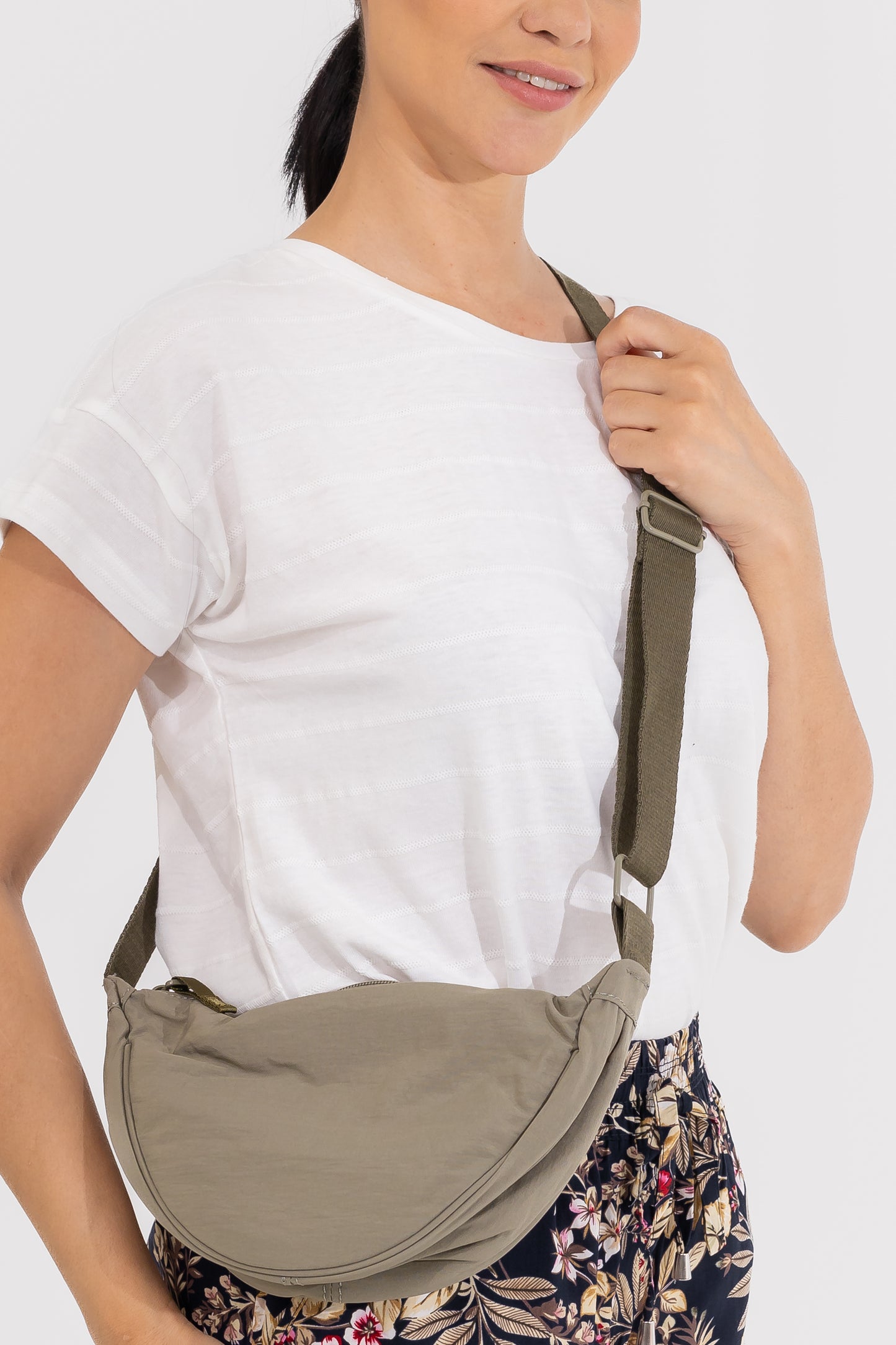 Women’s Khaki Crossbody Sling Bag - Minimalist Design with Adjustable Strap and Secure Zipper Closure