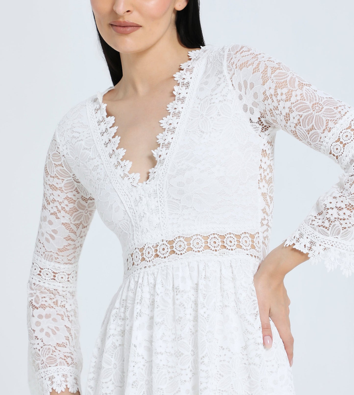 Hailys Women's White Long Sleeve Lace Midi Dress with V-Neckline