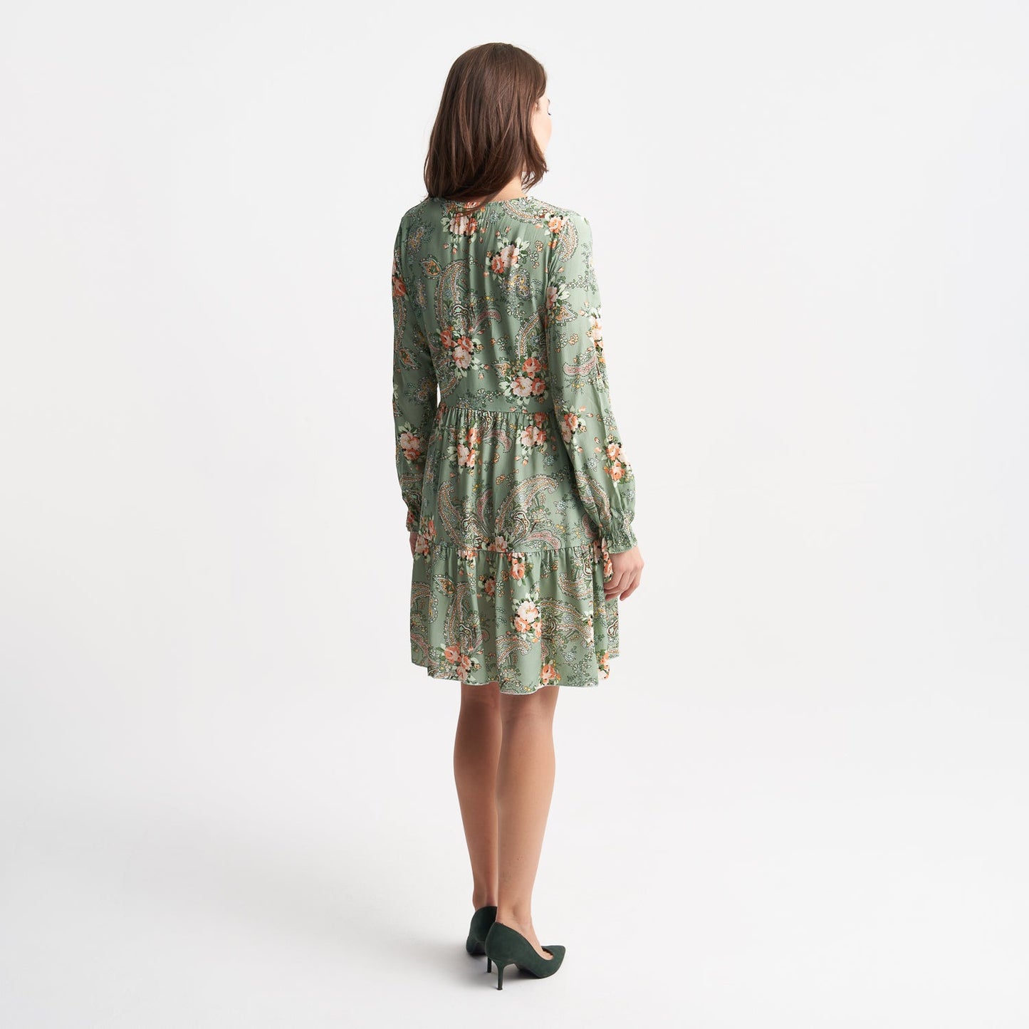 Hailys Women's Long Sleeve Green Floral and Paisley Print Dress with V-Neck