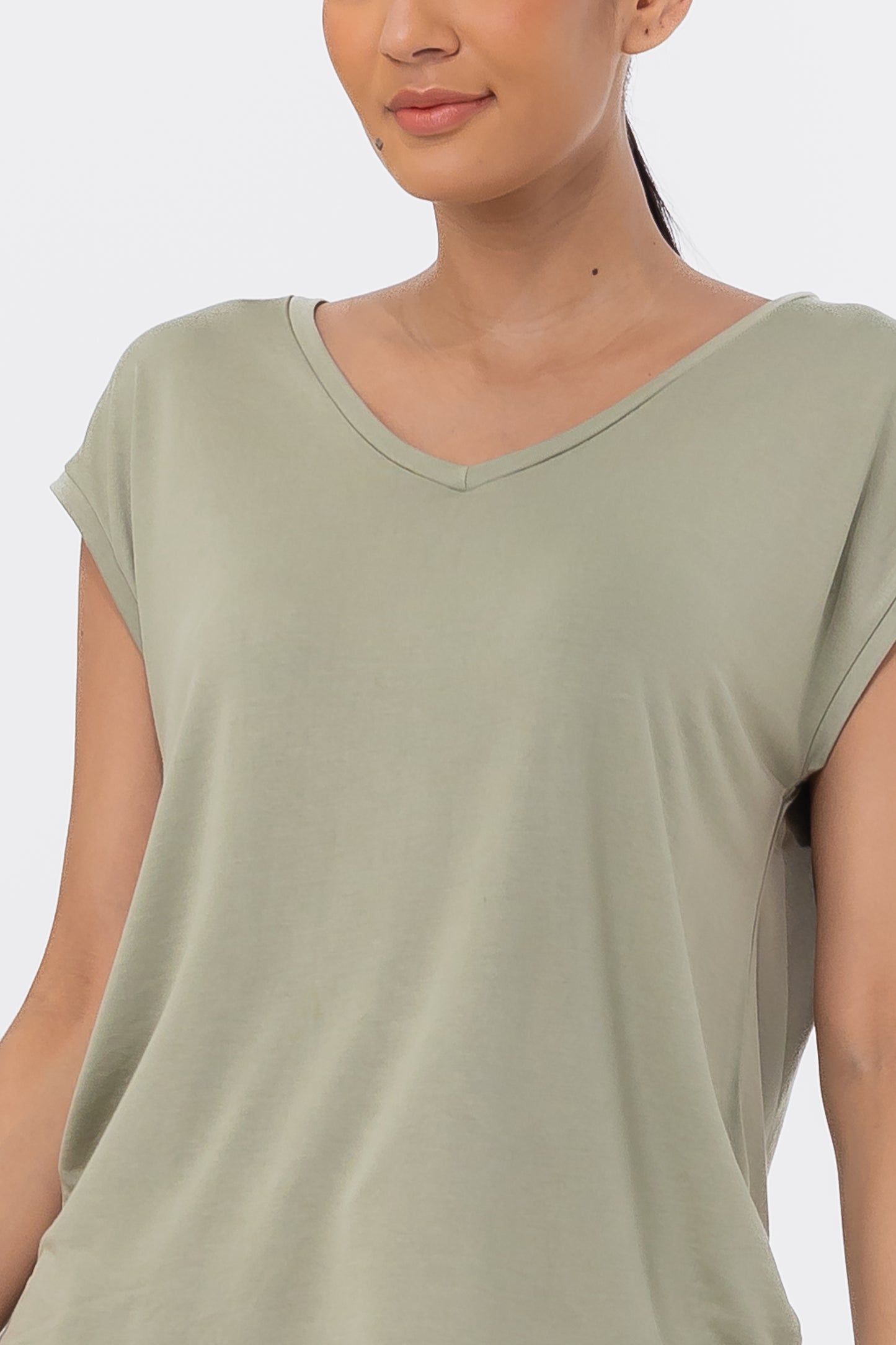 Hailys Women’s Sage Green V-Neck Short Sleeve Top - Casual Relaxed Fit T-Shirt