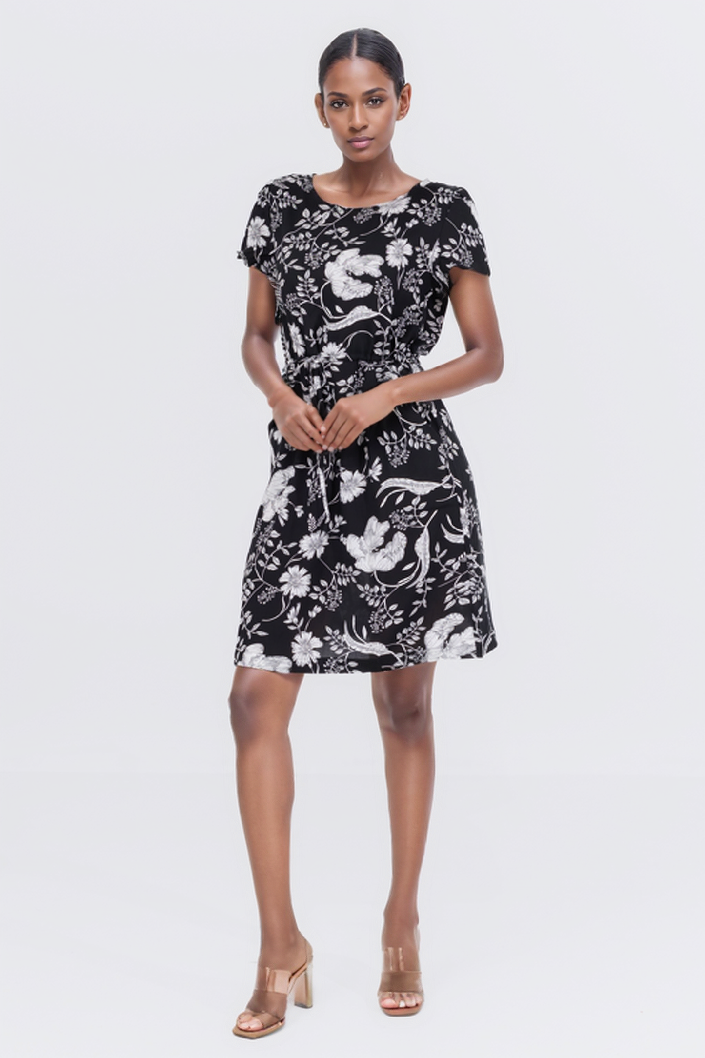 Hailys Women’s Short Sleeve Floral Print A-Line Dress with Tie Waist - Black and White