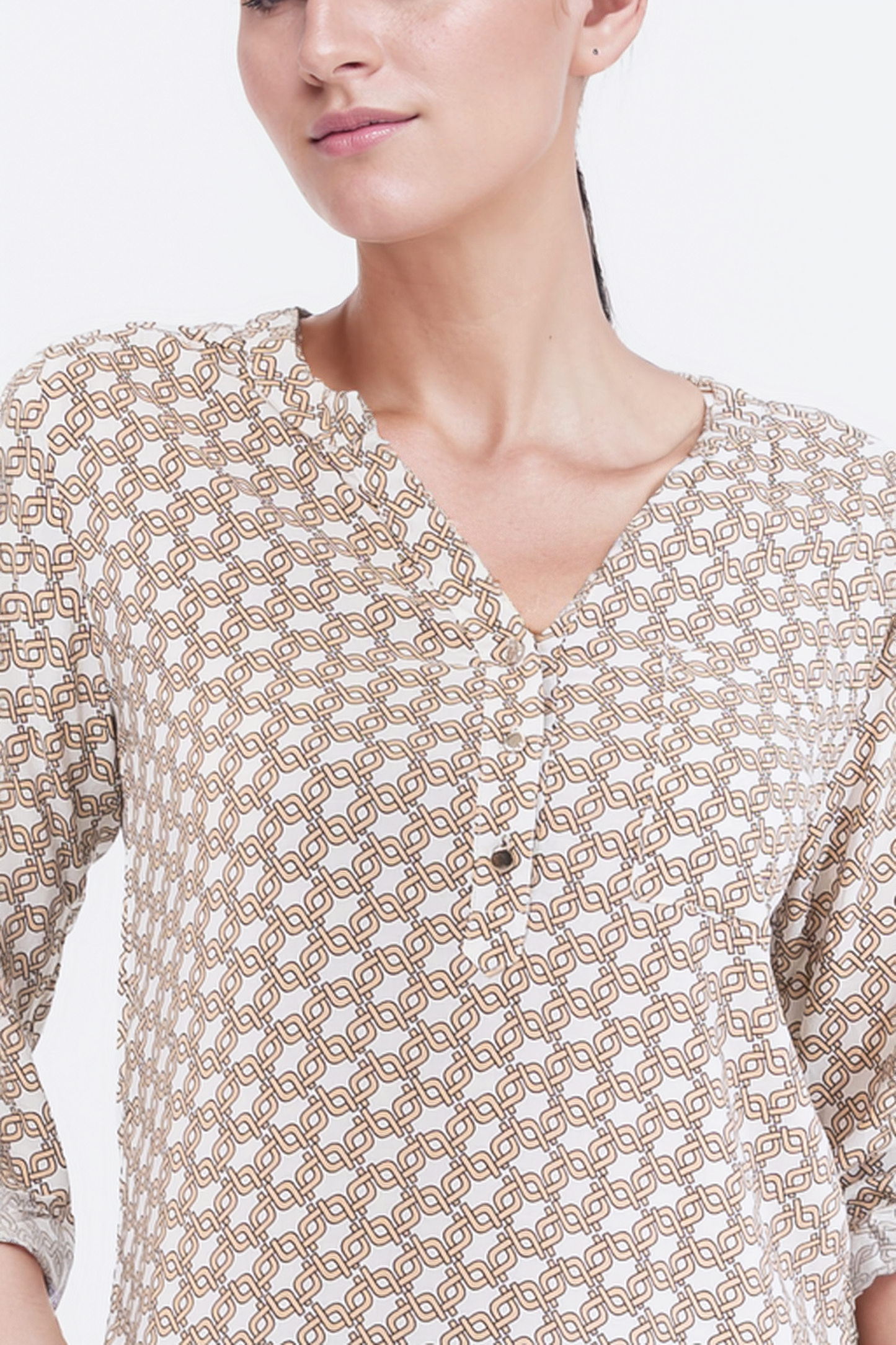 Zabaione Women’s Geometric Print V-Neck Blouse - Beige and White