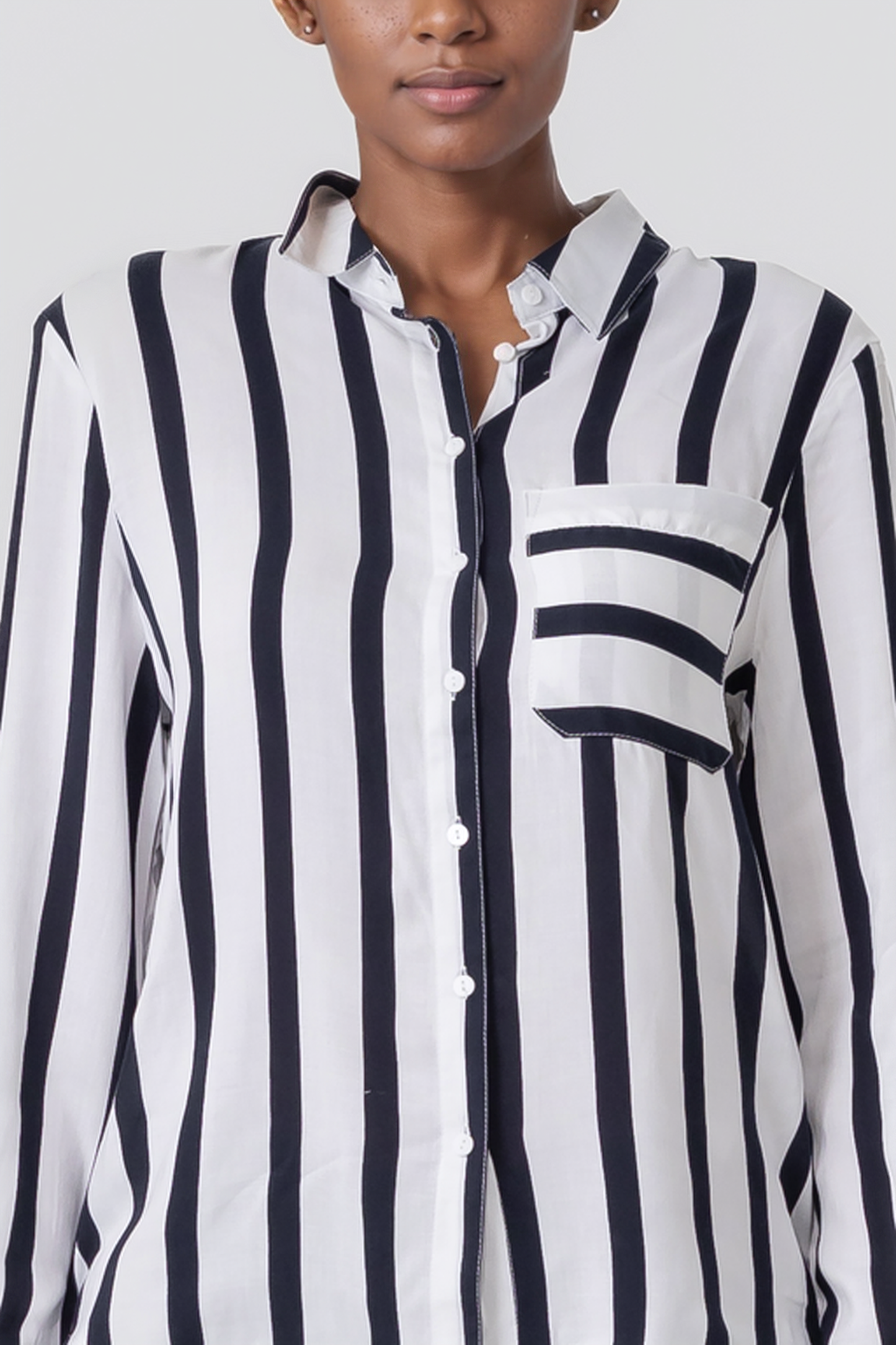 Zabaione Women’s Striped Button-Down Long Sleeve Shirt - Black and White