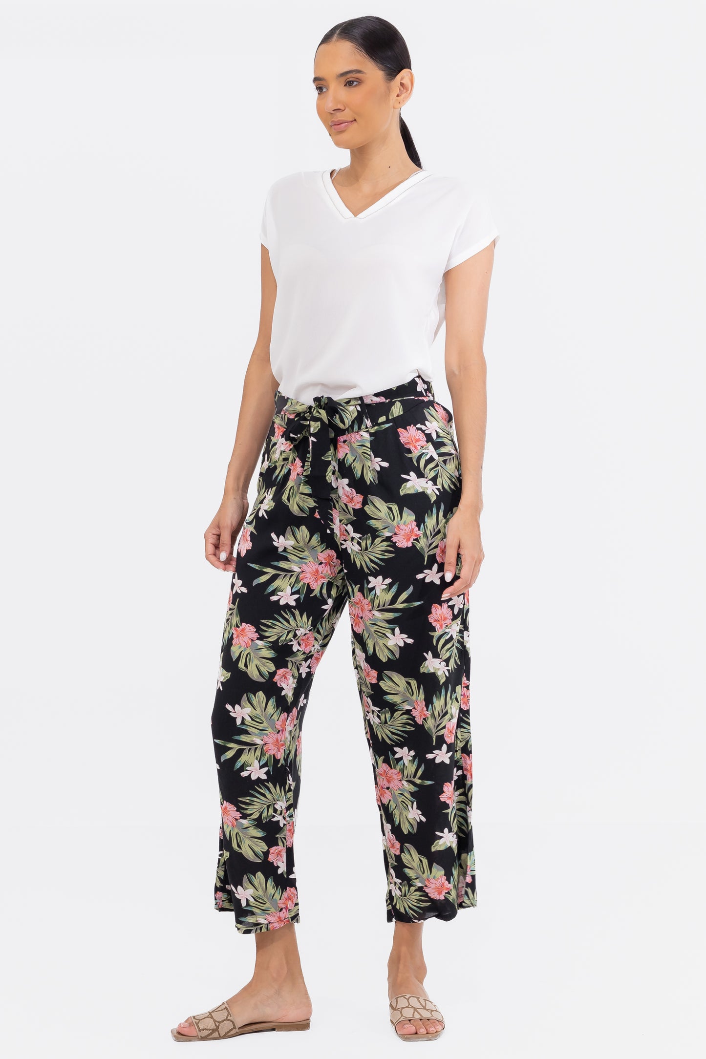 Hailys Women’s Floral Print High-Waisted Wide Leg Tie-Front Culotte Pants