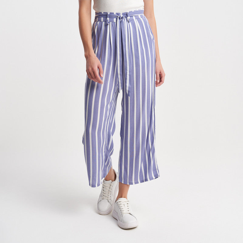 Hailys Women's Striped High-Waisted Wide-Leg Pants with Belt